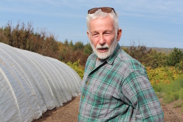 Leonard Vassallo, Blue Heron Farm, will be sharing his tips and tricks at the Farmer to Farmer Spring Session this Saturday - photo: Jody Nelson 